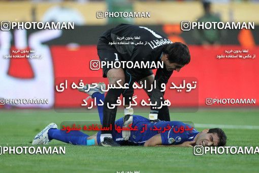744129, Tehran, [*parameter:4*], لیگ برتر فوتبال ایران، Persian Gulf Cup، Week 6، First Leg، Esteghlal 2 v 3 Tractor Sazi on 2011/09/09 at Azadi Stadium