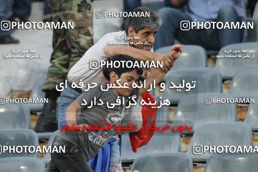 743919, لیگ برتر فوتبال ایران، Persian Gulf Cup، Week 6، First Leg، 2011/09/09، Tehran، Azadi Stadium، Esteghlal 2 - 3 Tractor Sazi