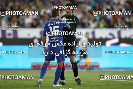 744132, Tehran, [*parameter:4*], لیگ برتر فوتبال ایران، Persian Gulf Cup، Week 6، First Leg، Esteghlal 2 v 3 Tractor Sazi on 2011/09/09 at Azadi Stadium