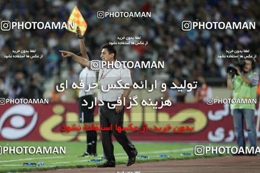 743989, Tehran, [*parameter:4*], لیگ برتر فوتبال ایران، Persian Gulf Cup، Week 6، First Leg، Esteghlal 2 v 3 Tractor Sazi on 2011/09/09 at Azadi Stadium