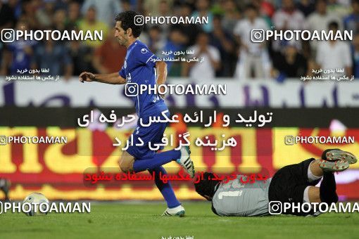 743941, Tehran, [*parameter:4*], لیگ برتر فوتبال ایران، Persian Gulf Cup، Week 6، First Leg، Esteghlal 2 v 3 Tractor Sazi on 2011/09/09 at Azadi Stadium