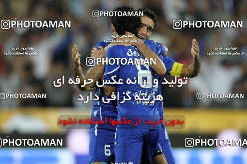 744103, Tehran, [*parameter:4*], لیگ برتر فوتبال ایران، Persian Gulf Cup، Week 6، First Leg، Esteghlal 2 v 3 Tractor Sazi on 2011/09/09 at Azadi Stadium