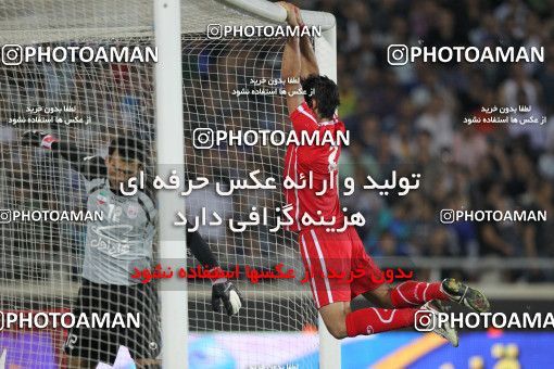 743944, Tehran, [*parameter:4*], لیگ برتر فوتبال ایران، Persian Gulf Cup، Week 6، First Leg، Esteghlal 2 v 3 Tractor Sazi on 2011/09/09 at Azadi Stadium