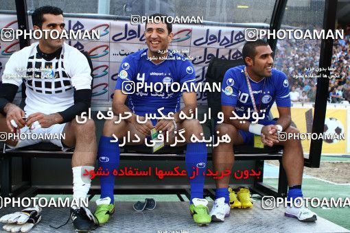 742295, Tehran, [*parameter:4*], لیگ برتر فوتبال ایران، Persian Gulf Cup، Week 6، First Leg، Esteghlal 2 v 3 Tractor Sazi on 2011/09/09 at Azadi Stadium