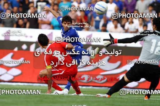 742270, Tehran, [*parameter:4*], لیگ برتر فوتبال ایران، Persian Gulf Cup، Week 6، First Leg، Esteghlal 2 v 3 Tractor Sazi on 2011/09/09 at Azadi Stadium