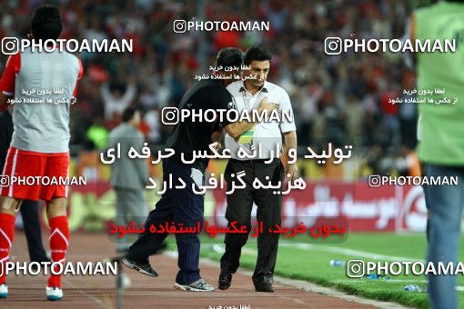742284, Tehran, [*parameter:4*], لیگ برتر فوتبال ایران، Persian Gulf Cup، Week 6، First Leg، Esteghlal 2 v 3 Tractor Sazi on 2011/09/09 at Azadi Stadium