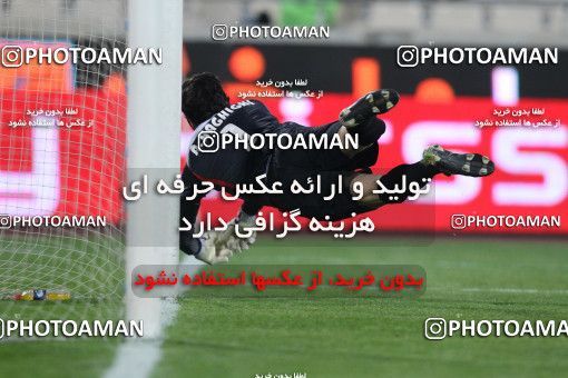 742679, Tehran, [*parameter:4*], لیگ برتر فوتبال ایران، Persian Gulf Cup، Week 13، First Leg، Persepolis 0 v 0 Sepahan on 2011/11/19 at Azadi Stadium