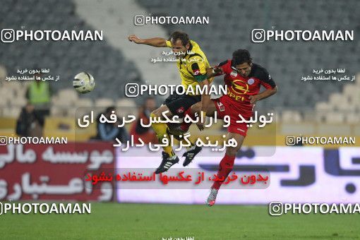 742808, Tehran, [*parameter:4*], لیگ برتر فوتبال ایران، Persian Gulf Cup، Week 13، First Leg، Persepolis 0 v 0 Sepahan on 2011/11/19 at Azadi Stadium