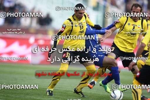 742172, Tehran, [*parameter:4*], لیگ برتر فوتبال ایران، Persian Gulf Cup، Week 18، Second Leg، Esteghlal 1 v 1 Sepahan on 2012/01/06 at Azadi Stadium