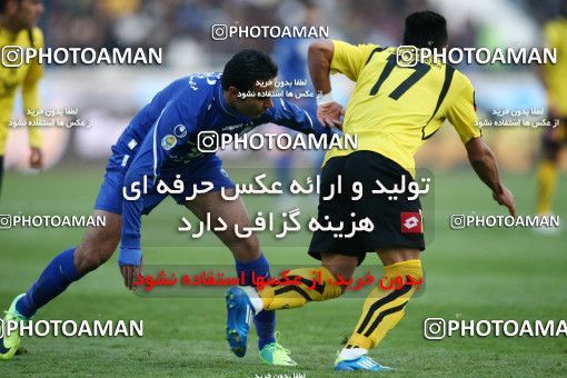742050, Tehran, [*parameter:4*], لیگ برتر فوتبال ایران، Persian Gulf Cup، Week 18، Second Leg، Esteghlal 1 v 1 Sepahan on 2012/01/06 at Azadi Stadium
