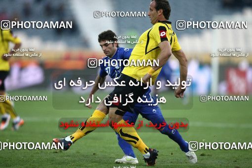 742129, Tehran, [*parameter:4*], لیگ برتر فوتبال ایران، Persian Gulf Cup، Week 18، Second Leg، Esteghlal 1 v 1 Sepahan on 2012/01/06 at Azadi Stadium