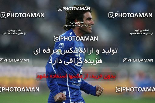 742034, Tehran, [*parameter:4*], لیگ برتر فوتبال ایران، Persian Gulf Cup، Week 18، Second Leg، Esteghlal 1 v 1 Sepahan on 2012/01/06 at Azadi Stadium