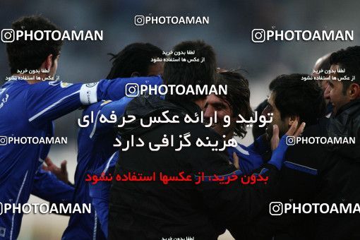 742086, Tehran, [*parameter:4*], لیگ برتر فوتبال ایران، Persian Gulf Cup، Week 18، Second Leg، Esteghlal 1 v 1 Sepahan on 2012/01/06 at Azadi Stadium