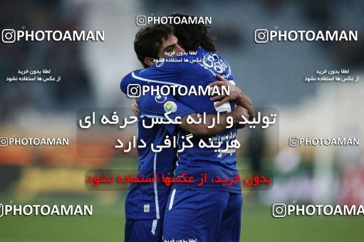 742040, Tehran, [*parameter:4*], لیگ برتر فوتبال ایران، Persian Gulf Cup، Week 18، Second Leg، Esteghlal 1 v 1 Sepahan on 2012/01/06 at Azadi Stadium