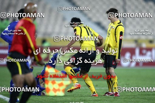742095, Tehran, [*parameter:4*], لیگ برتر فوتبال ایران، Persian Gulf Cup، Week 18، Second Leg، Esteghlal 1 v 1 Sepahan on 2012/01/06 at Azadi Stadium
