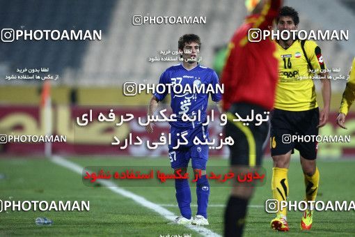 742108, Tehran, [*parameter:4*], لیگ برتر فوتبال ایران، Persian Gulf Cup، Week 18، Second Leg، Esteghlal 1 v 1 Sepahan on 2012/01/06 at Azadi Stadium
