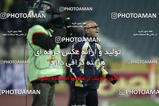 742109, Tehran, [*parameter:4*], لیگ برتر فوتبال ایران، Persian Gulf Cup، Week 18، Second Leg، Esteghlal 1 v 1 Sepahan on 2012/01/06 at Azadi Stadium
