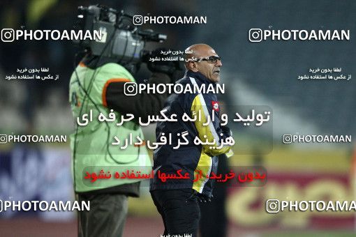742102, Tehran, [*parameter:4*], لیگ برتر فوتبال ایران، Persian Gulf Cup، Week 18، Second Leg، Esteghlal 1 v 1 Sepahan on 2012/01/06 at Azadi Stadium
