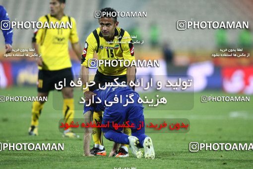 742148, Tehran, [*parameter:4*], لیگ برتر فوتبال ایران، Persian Gulf Cup، Week 18، Second Leg، Esteghlal 1 v 1 Sepahan on 2012/01/06 at Azadi Stadium