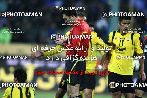 742064, Tehran, [*parameter:4*], لیگ برتر فوتبال ایران، Persian Gulf Cup، Week 18، Second Leg، Esteghlal 1 v 1 Sepahan on 2012/01/06 at Azadi Stadium