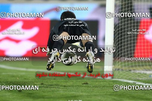 742146, Tehran, [*parameter:4*], لیگ برتر فوتبال ایران، Persian Gulf Cup، Week 18، Second Leg، Esteghlal 1 v 1 Sepahan on 2012/01/06 at Azadi Stadium