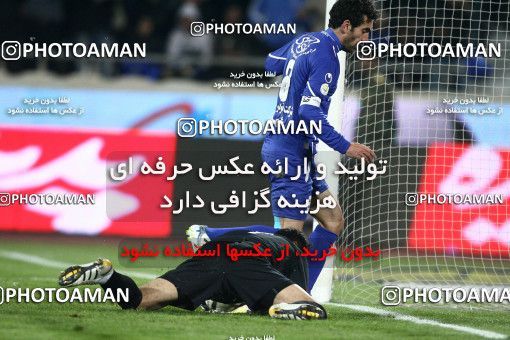 742114, Tehran, [*parameter:4*], لیگ برتر فوتبال ایران، Persian Gulf Cup، Week 18، Second Leg، Esteghlal 1 v 1 Sepahan on 2012/01/06 at Azadi Stadium