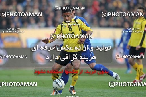 741825, Tehran, [*parameter:4*], لیگ برتر فوتبال ایران، Persian Gulf Cup، Week 18، Second Leg، Esteghlal 1 v 1 Sepahan on 2012/01/06 at Azadi Stadium