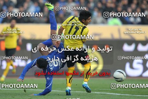 741796, Tehran, [*parameter:4*], لیگ برتر فوتبال ایران، Persian Gulf Cup، Week 18، Second Leg، Esteghlal 1 v 1 Sepahan on 2012/01/06 at Azadi Stadium
