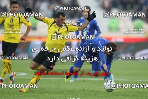 741738, Tehran, [*parameter:4*], لیگ برتر فوتبال ایران، Persian Gulf Cup، Week 18، Second Leg، Esteghlal 1 v 1 Sepahan on 2012/01/06 at Azadi Stadium