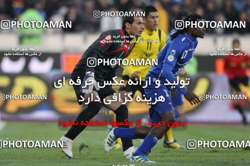 741839, Tehran, [*parameter:4*], لیگ برتر فوتبال ایران، Persian Gulf Cup، Week 18، Second Leg، Esteghlal 1 v 1 Sepahan on 2012/01/06 at Azadi Stadium