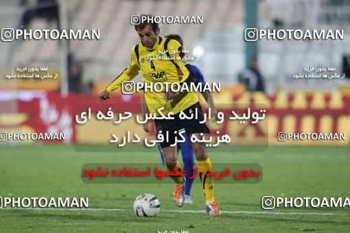 741800, Tehran, [*parameter:4*], لیگ برتر فوتبال ایران، Persian Gulf Cup، Week 18، Second Leg، Esteghlal 1 v 1 Sepahan on 2012/01/06 at Azadi Stadium