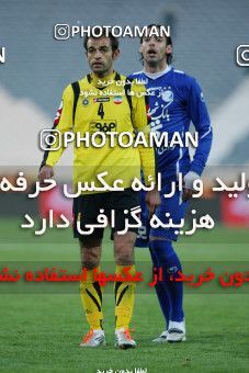 740301, Tehran, [*parameter:4*], لیگ برتر فوتبال ایران، Persian Gulf Cup، Week 18، Second Leg، Esteghlal 1 v 1 Sepahan on 2012/01/06 at Azadi Stadium