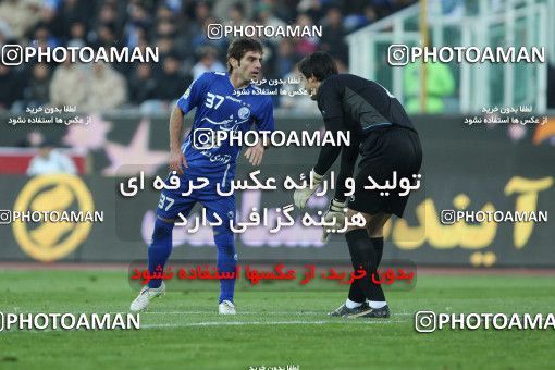 740233, Tehran, [*parameter:4*], لیگ برتر فوتبال ایران، Persian Gulf Cup، Week 18، Second Leg، Esteghlal 1 v 1 Sepahan on 2012/01/06 at Azadi Stadium