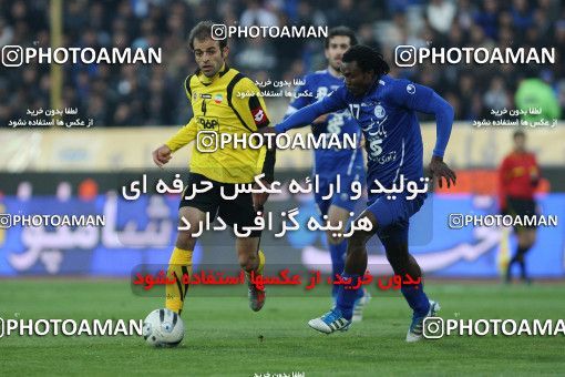 740262, Tehran, [*parameter:4*], لیگ برتر فوتبال ایران، Persian Gulf Cup، Week 18، Second Leg، Esteghlal 1 v 1 Sepahan on 2012/01/06 at Azadi Stadium