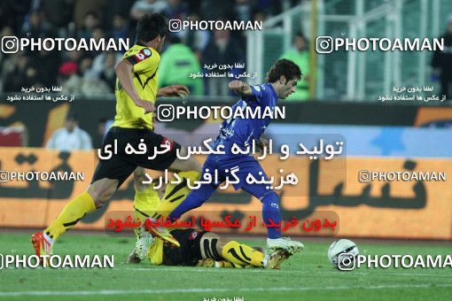 740224, Tehran, [*parameter:4*], لیگ برتر فوتبال ایران، Persian Gulf Cup، Week 18، Second Leg، Esteghlal 1 v 1 Sepahan on 2012/01/06 at Azadi Stadium