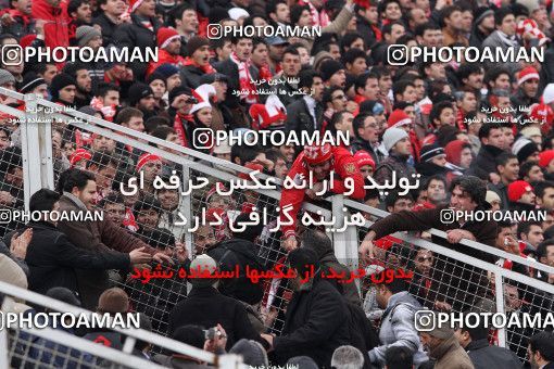 741299, لیگ برتر فوتبال ایران، Persian Gulf Cup، Week 23، Second Leg، 2012/01/29، Tabriz، Yadegar-e Emam Stadium، Tractor Sazi 0 - 2 Esteghlal