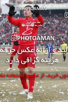 742430, Tabriz, [*parameter:4*], لیگ برتر فوتبال ایران، Persian Gulf Cup، Week 23، Second Leg، Tractor Sazi 0 v 2 Esteghlal on 2012/01/29 at Yadegar-e Emam Stadium