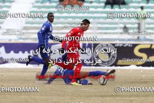 742568, Tabriz, [*parameter:4*], لیگ برتر فوتبال ایران، Persian Gulf Cup، Week 23، Second Leg، Tractor Sazi 0 v 2 Esteghlal on 2012/01/29 at Yadegar-e Emam Stadium