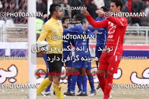 742532, لیگ برتر فوتبال ایران، Persian Gulf Cup، Week 23، Second Leg، 2012/01/29، Tabriz، Yadegar-e Emam Stadium، Tractor Sazi 0 - 2 Esteghlal