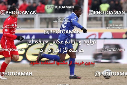 742540, لیگ برتر فوتبال ایران، Persian Gulf Cup، Week 23، Second Leg، 2012/01/29، Tabriz، Yadegar-e Emam Stadium، Tractor Sazi 0 - 2 Esteghlal