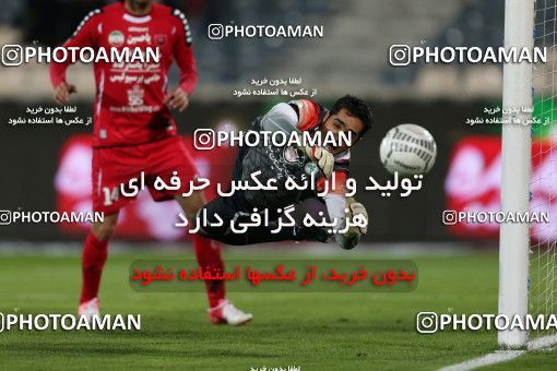 880871, Tehran, [*parameter:4*], لیگ برتر فوتبال ایران، Persian Gulf Cup، Week 15، First Leg، Persepolis 3 v 2 Zob Ahan Esfahan on 2012/11/19 at Azadi Stadium