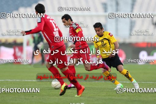 740937, Tehran, [*parameter:4*], لیگ برتر فوتبال ایران، Persian Gulf Cup، Week 26، Second Leg، Persepolis 1 v 0 Sepahan on 2013/02/17 at Azadi Stadium