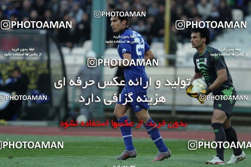 743865, Tehran, [*parameter:4*], لیگ برتر فوتبال ایران، Persian Gulf Cup، Week 29، Second Leg، Esteghlal 1 v 0 Tractor Sazi on 2013/03/08 at Azadi Stadium