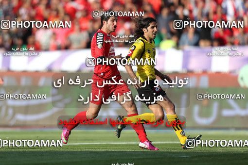746014, Tehran, , Final جام حذفی فوتبال ایران, , Persepolis 2 v 2 Sepahan on 2013/05/05 at Azadi Stadium