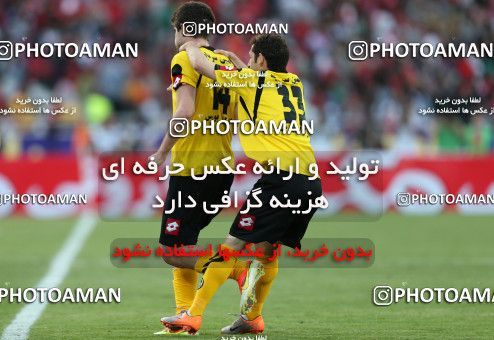 746390, Tehran, , Final جام حذفی فوتبال ایران, , Persepolis 2 v 2 Sepahan on 2013/05/05 at Azadi Stadium