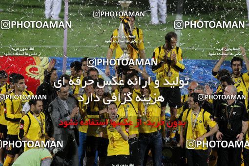 746965, Tehran, , Final جام حذفی فوتبال ایران, , Persepolis 2 v 2 Sepahan on 2013/05/05 at Azadi Stadium