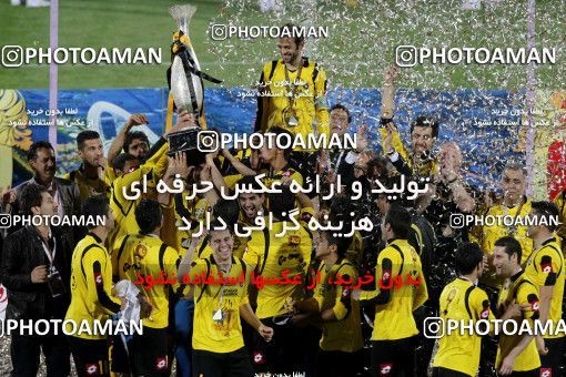 746758, Tehran, , Final جام حذفی فوتبال ایران, , Persepolis 2 v 2 Sepahan on 2013/05/05 at Azadi Stadium