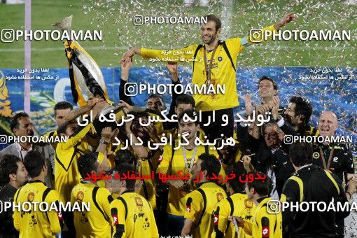 747230, Tehran, , Final جام حذفی فوتبال ایران, , Persepolis 2 v 2 Sepahan on 2013/05/05 at Azadi Stadium