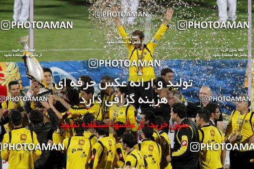 747179, Tehran, , Final جام حذفی فوتبال ایران, , Persepolis 2 v 2 Sepahan on 2013/05/05 at Azadi Stadium