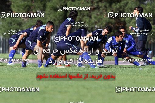 750443, Tehran, Iran, Esteghlal Football Team Training Session on 2013/05/19 at زمین شماره 2 ورزشگاه آزادی